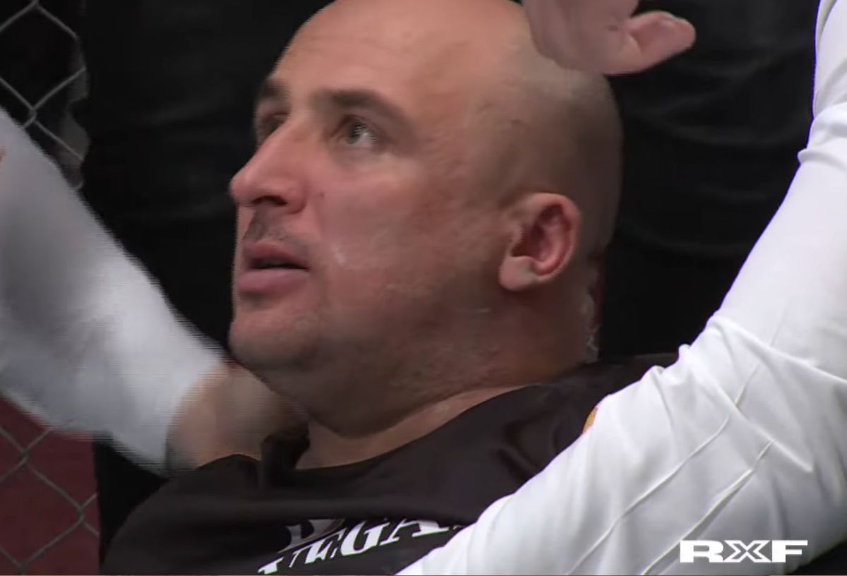 Cea mai brutală competiție din România a revenit » Imagini șocante la finală: KO dintr-o singură palmă! Câți bani a încasat câștigătorul