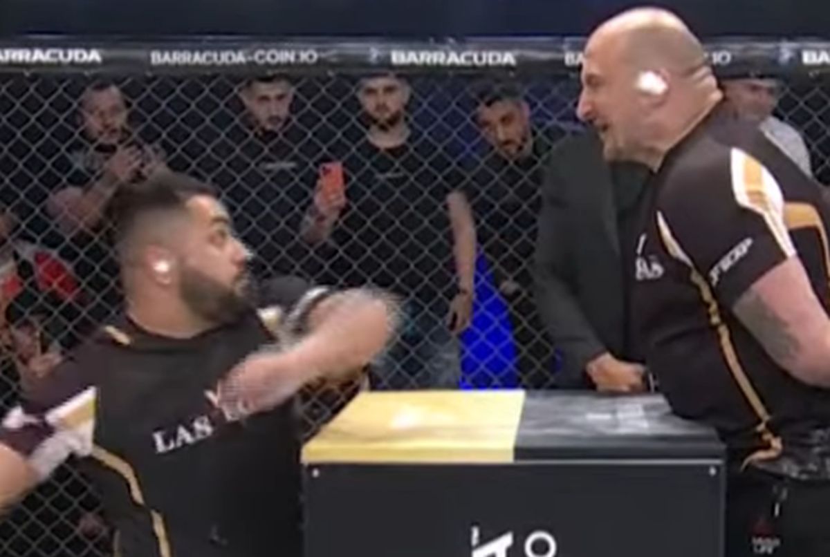 Cea mai brutală competiție din România a revenit » Imagini șocante la finală: KO dintr-o singură palmă! Câți bani a încasat câștigătorul