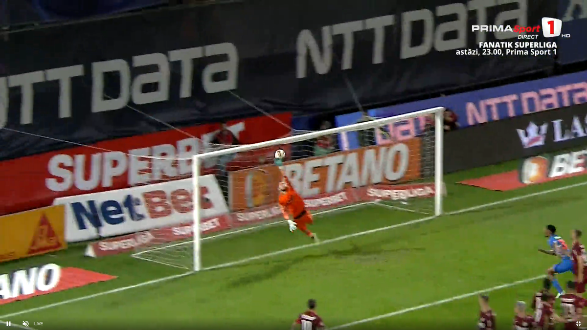 Gol fabulos marcat de Florinel Coman în CFR Cluj - FCSB » Are mai multe reușite din lovituri libere decât din penalty-uri!