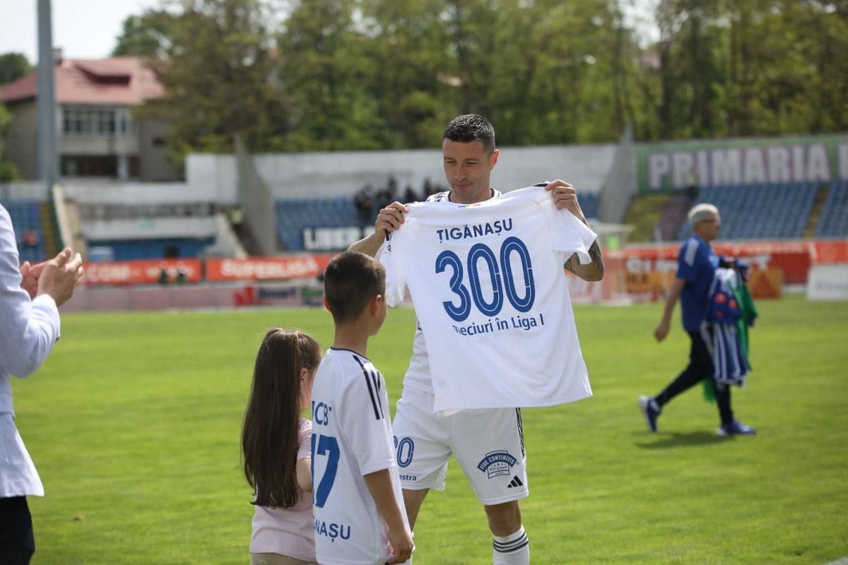 Aurelian Chițu l-a făcut praf pe Iulian Călin după ce a fost eliminat: „A stricat jocul, ne lăsăm toți de fotbal. Parcă nu avem voie să câștigăm”