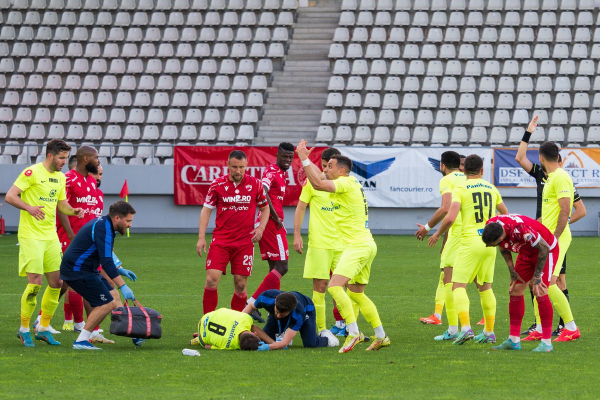 Manevra disperată prin care Dinamo a găsit fundaș pentru „dubla” cu Csikszereda » A apelat la rivala din Superligă