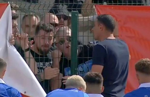 A început scandalul: fanii de la FCU Craiova i-au băgat în ședință pe Trică și pe jucători