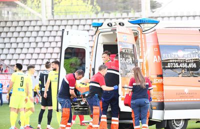 De asta l-a cauționat Ovidiu Hațegan pe Homawoo! Ce a scris arbitrul în raportul de joc, despre faultul din Dinamo - Poli Iași