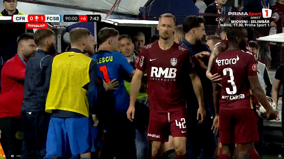 Scandal pe teren la CFR Cluj - FCSB