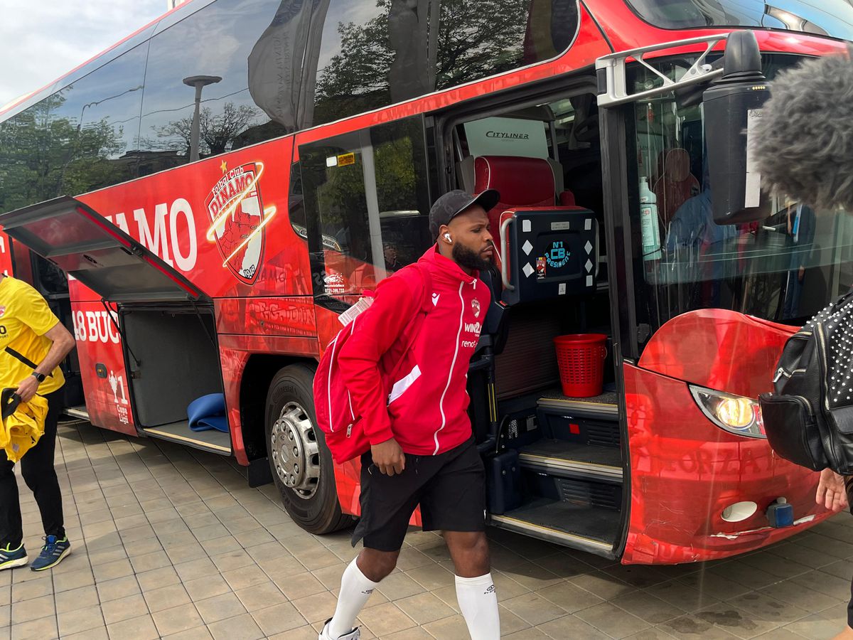 Revenirea „Pitbull-ului”, izbucnirea lui Caparco și ultrașii „falși”: „Din cauza voastră arde cămașa pe noi!” » 10 informații de pe stadion, înainte de Dinamo - Poli Iași