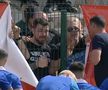 A început scandalul: fanii de la FCU Craiova i-au băgat în ședință pe Trică și pe jucători