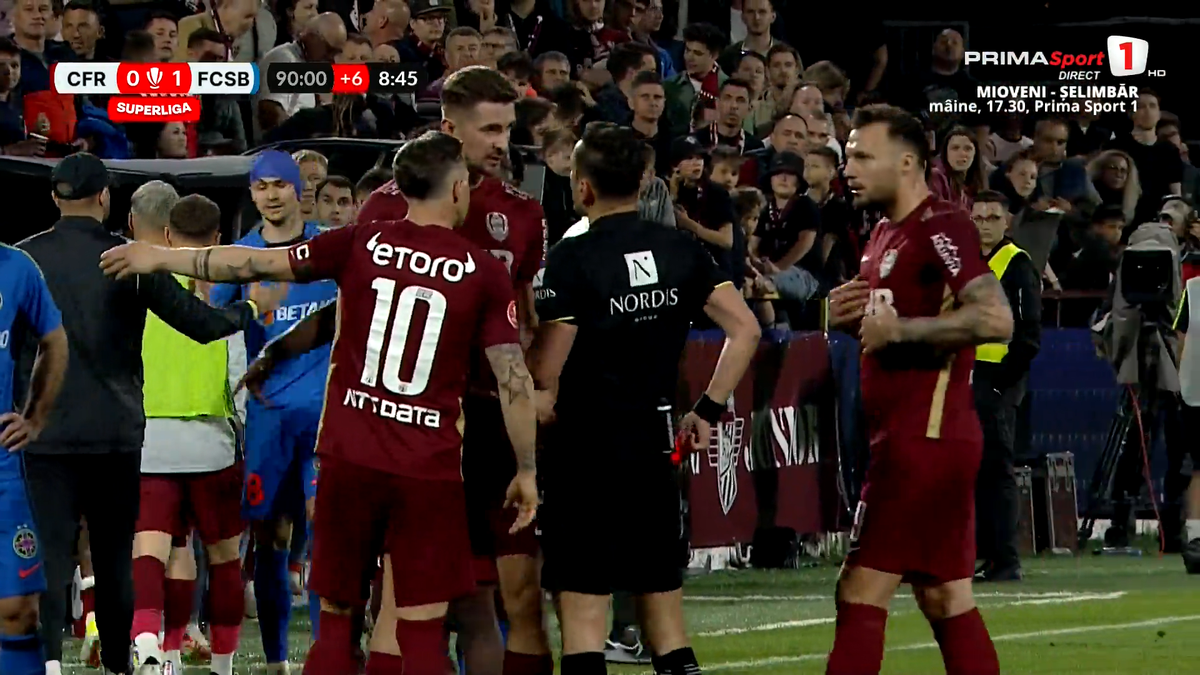 Scandal pe teren la CFR Cluj - FCSB