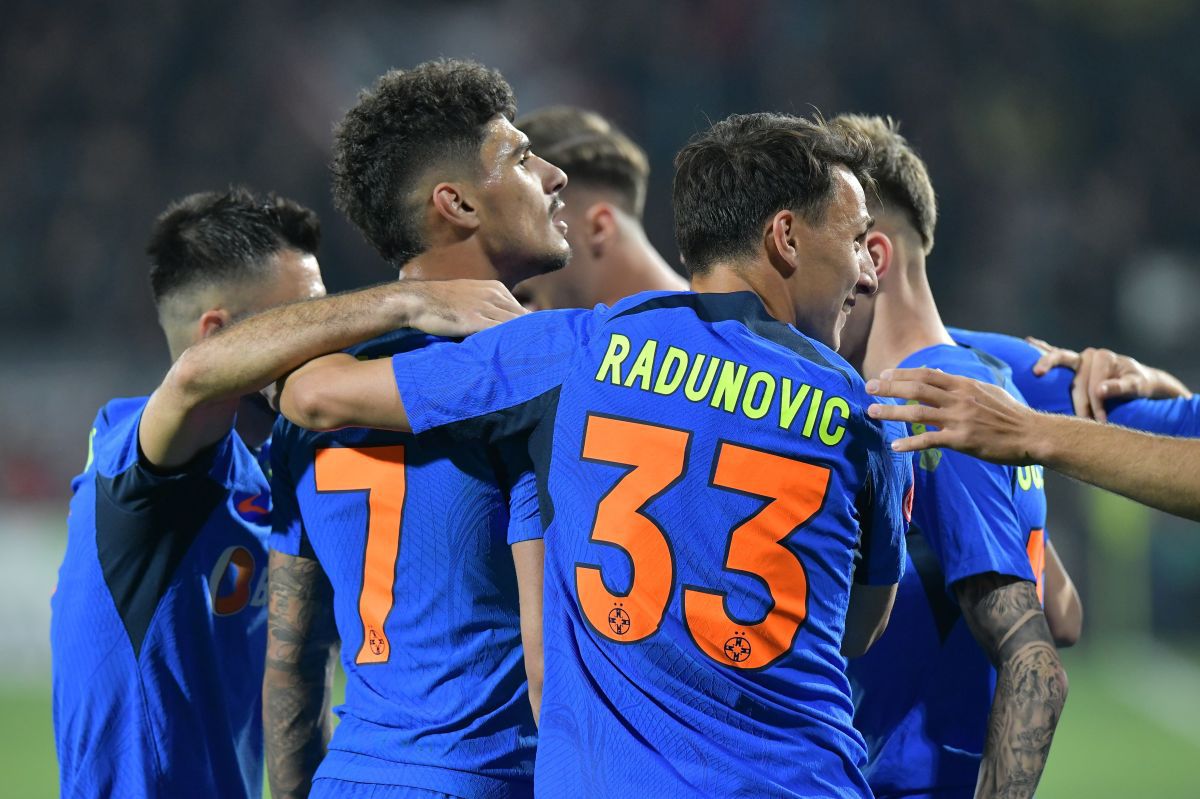 Gol fabulos marcat de Florinel Coman în CFR Cluj - FCSB » Are mai multe reușite din lovituri libere decât din penalty-uri!