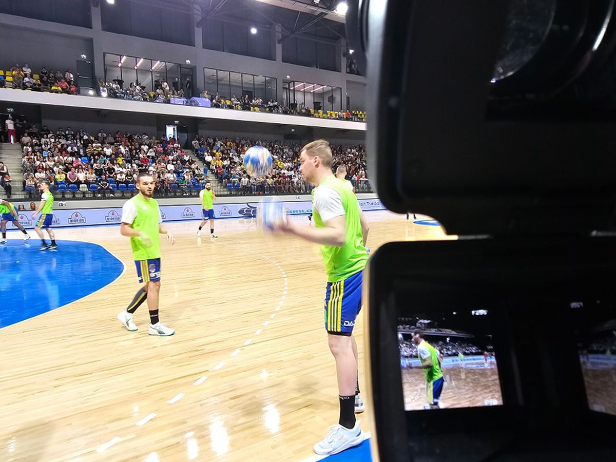 Polivalenta de 23 de milioane de euro a fost inaugurată astăzi » Primul pas greșit al lui Dinamo pe plan intern