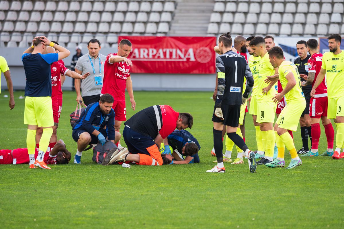 Manevra disperată prin care Dinamo a găsit fundaș pentru „dubla” cu Csikszereda » A apelat la rivala din Superligă