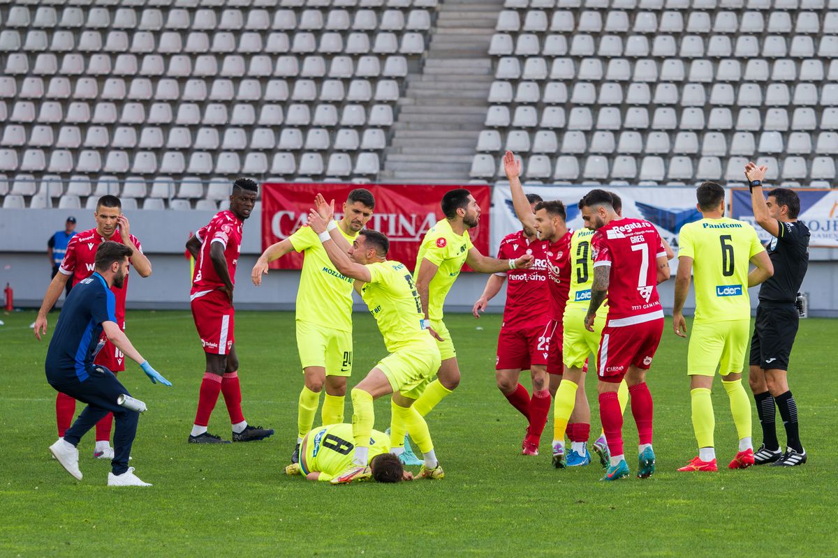 Legătura specială dintre Luca Mihai, jucătorul accidentat grav de Homawoo, și Dinamo