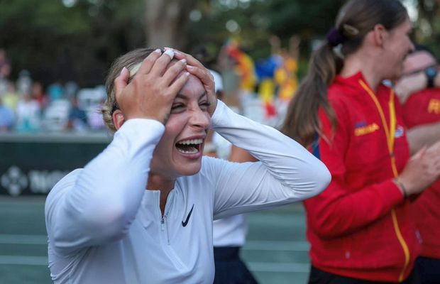 Lacrimi și hora bucuriei » Cum a sărbătorit România revenirea incredibilă cu Ucraina