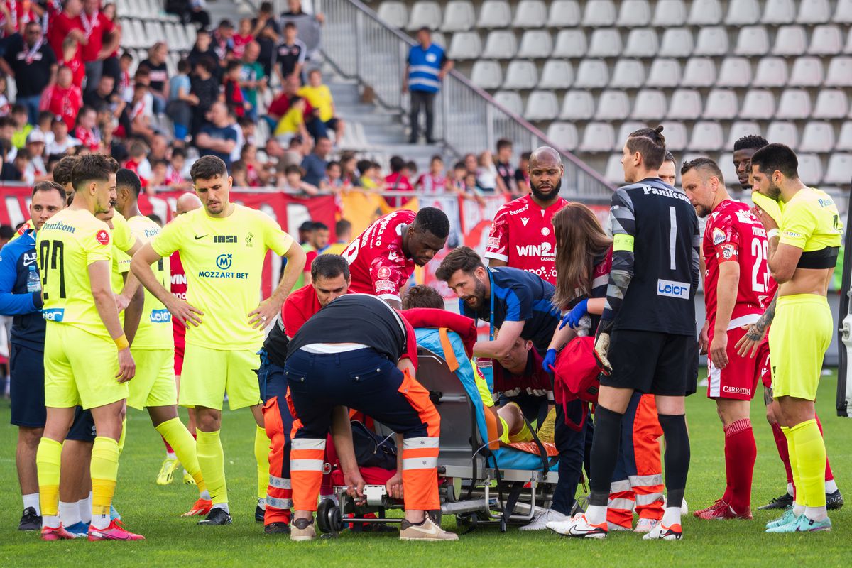 Nicolescu, despre arbitrajul din Dinamo - Poli Iași: „Erau circumstanțe de roșu la Homawoo, dar ei au fost mai agresivi! Dădeau și țipau!”