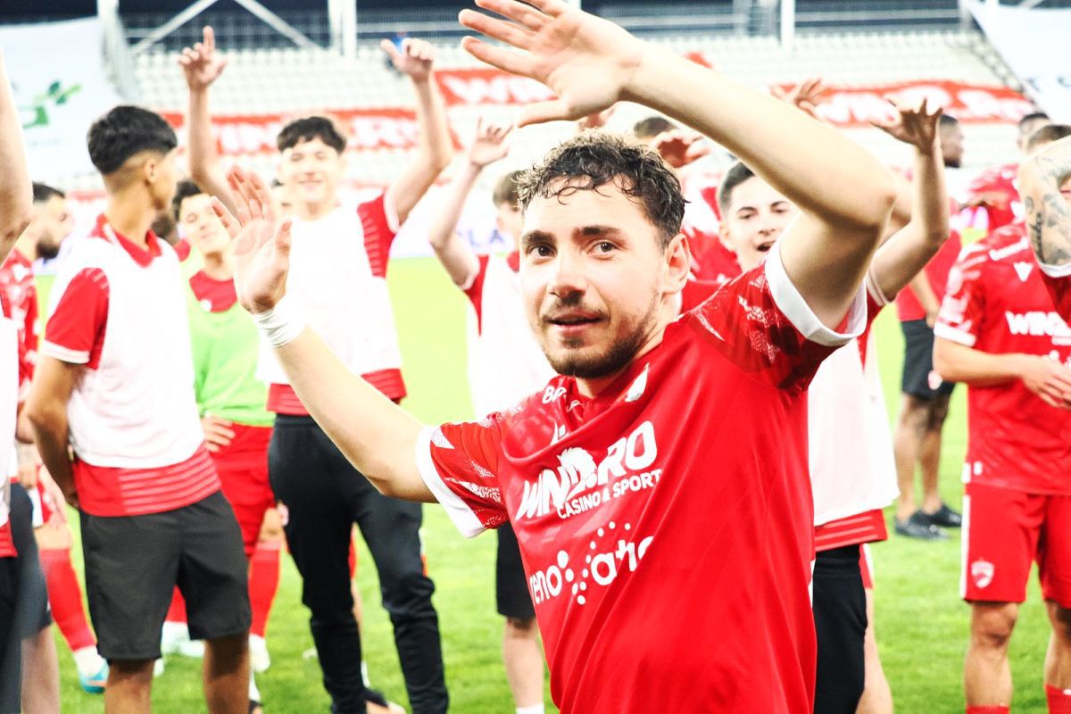 Dinamo s-a salvat cu Bani și urcă pe loc de baraj » „Câinii” au dat lovitura abia în prelungiri în fața ieșenilor lăsați în 10 oameni de Hațegan din minutul 20