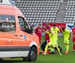 Momentul în care ambulanța a ajuns lângă Luca Mihai Foto: Ionuț Iordache (gsp.ro)