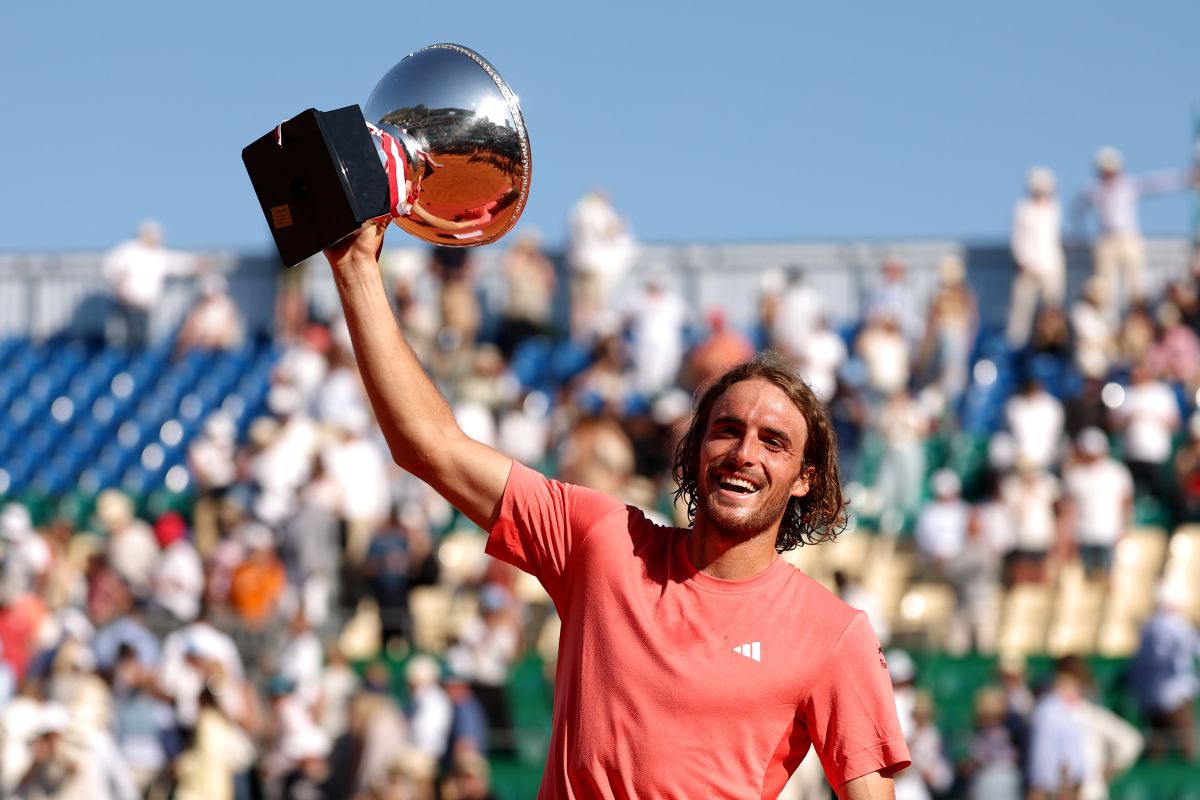 Tsitsipas e Mister Monte Carlo! Pentru a treia oară, grecul câștigă pe zgura din Principat