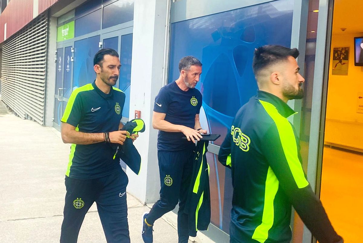 Clujenii, fluierați la ei acasă + Moment tensionat la CFR - FCSB: jandarmii au intervenit cu scuturile