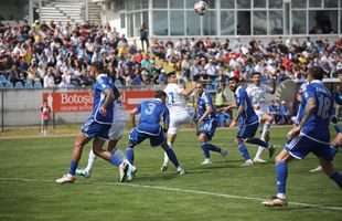 „Thriller” la FC Botoșani - FCU Craiova, cu gafe în serie ale jucătorilor, dar și ale arbitrilor » Repriză de coșmar pentru olteni