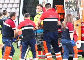 Clipe înspăimântătoare sub ochii copiilor, la Dinamo – Poli Iași » Mama fotbalistului lăsat lat de Homawoo, în lacrimi la ușile ambulanței