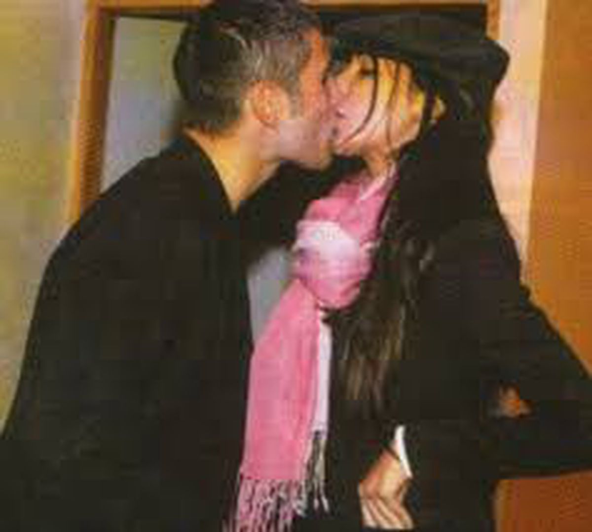 Moran Atias - Adrian Mutu