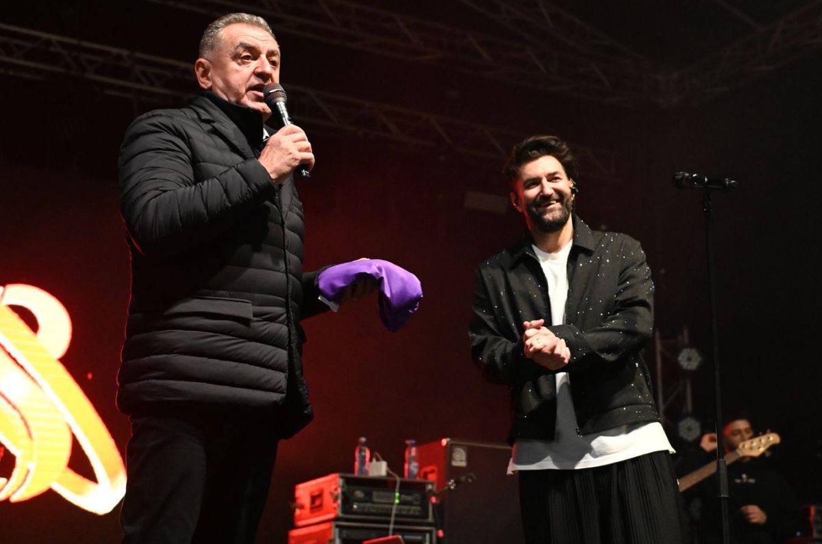 Știai? Cu ce echipă din România ține Smiley: „Îl așteptăm să sărbătorim promovarea și construcția noului stadion”