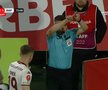 Fază controversată în CFR Cluj - Rapid » Arbitrul l-a eliminat pentru simulare în minutul 70, dar a schimbat decizia după VAR! Verdictul specialistului