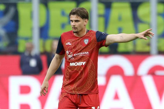 Răzvan Marin vrea să plece de la Cagliari / Foto: Imago