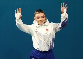 Mihaela Cambei, după ce a luat 3 medalii de aur la Europene: „Am simțit presiunea, oamenii au așteptări”