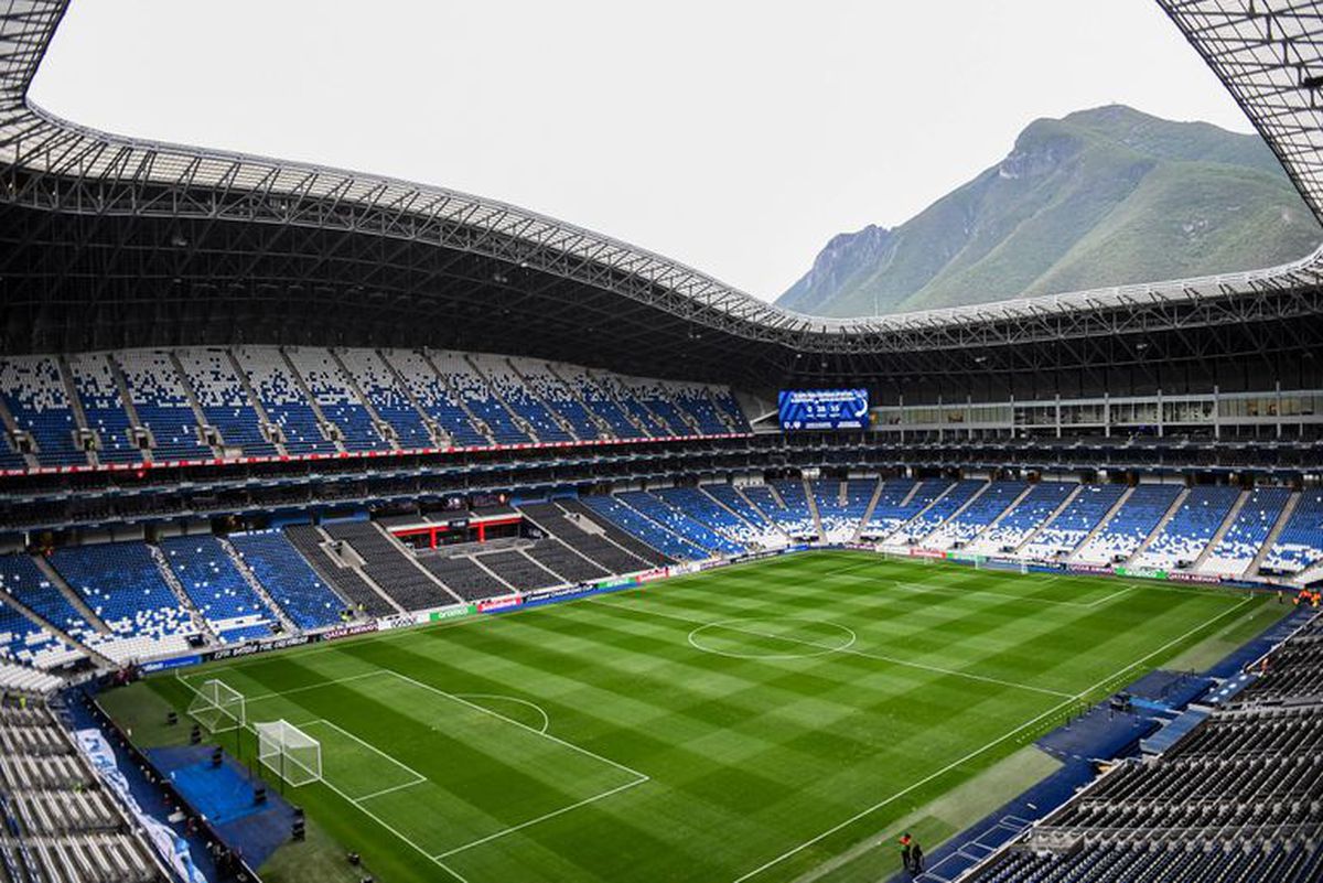 20 de stadioane unice în lume / foto: abola.pt