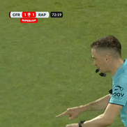 Fază halucinantă în CFR Cluj - Rapid / Sursă foto: Captură Prima Sport 1