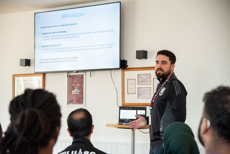 Ștefan Ferencz, în activitatea la Aston Villa // foto: arhiva personală