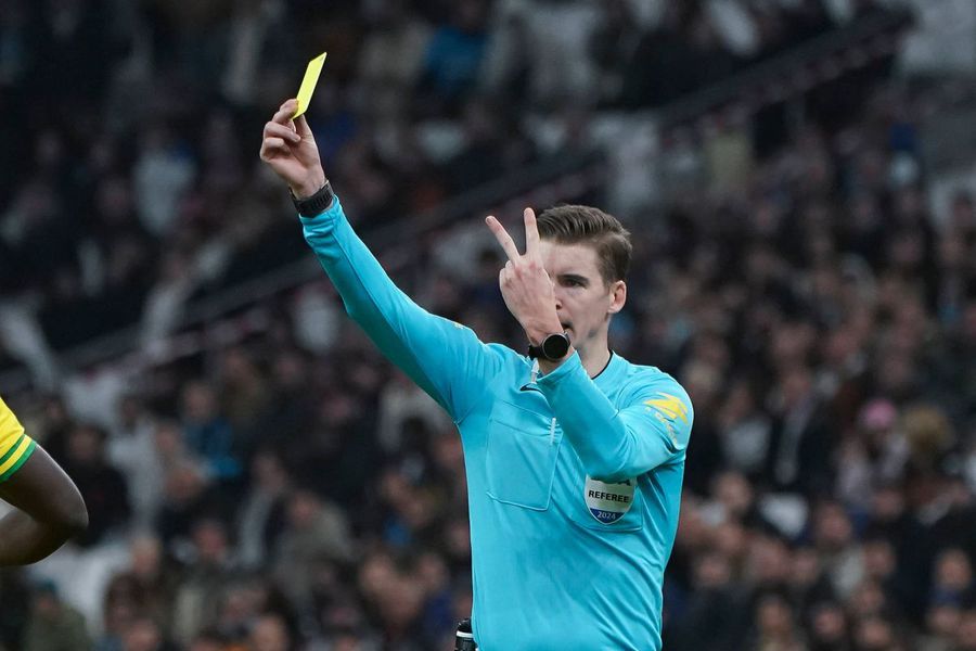 Francois Letexier are o medie de 3,8 cartonașe galbene pe meci în Liga Campionilor / Foto: Imago Sunt speranțe la Madrid. Fluieră un „găzdar” cu Arsenal » Detaliul pe care se bazează Real pentru remontada!