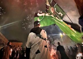 Fanii lui Sassuolo au sărbătorit în stradă promovarea în Serie A » Imagini superbe din centrul orașului