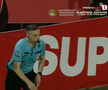 Fază controversată în CFR Cluj - Rapid » Arbitrul l-a eliminat pentru simulare în minutul 70, dar a schimbat decizia după VAR! Verdictul specialistului