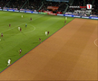 Fază controversată în CFR Cluj - Rapid » Arbitrul l-a eliminat pentru simulare în minutul 70, dar a schimbat decizia după VAR! Verdictul specialistului