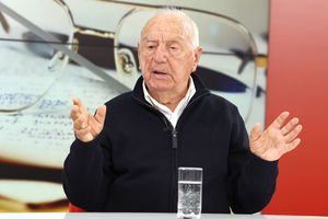 Omul care a șlefuit geniile » La 90 de ani, Tănase Dima e invitatul lui Ioanițoaia la „Prietenii lui Ovidiu”