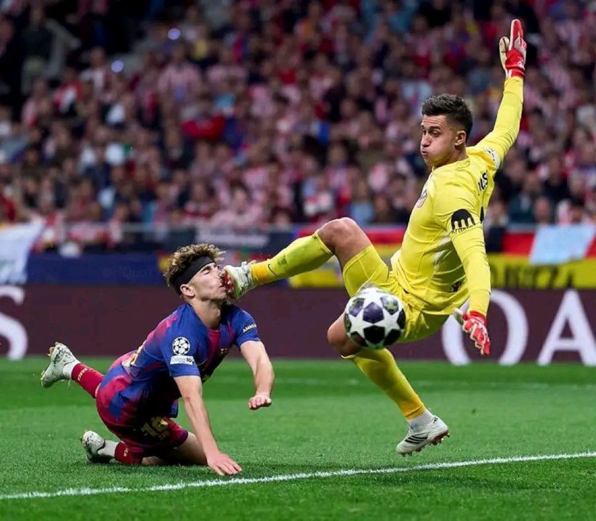 Înfiorător! Fermin Lopez, KO: imagini greu de privit cu sângele curgând șiroaie