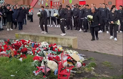 Omagiul jucătorilor lui PSG la monumentul lui Jota