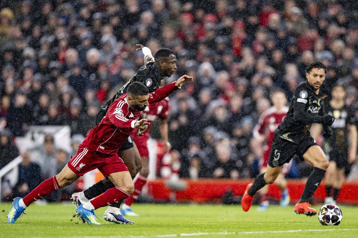PSG, victorie pe Anfield în Liga Campionilor » „Balonul de Aur” a rezolvat calificarea în semifinale
