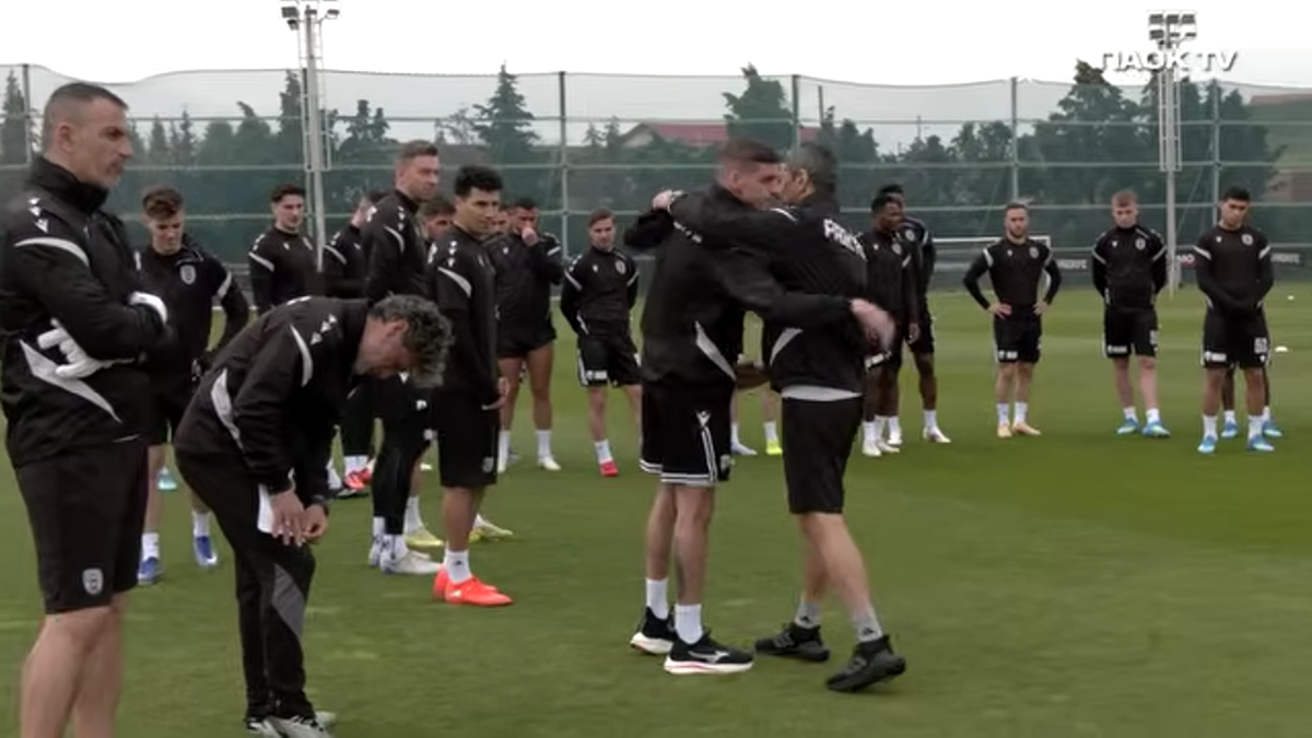 Emoție pură » Imagini de la antrenamentul lui Răzvan Lucescu: cum l-au primit fotbaliștii lui PAOK