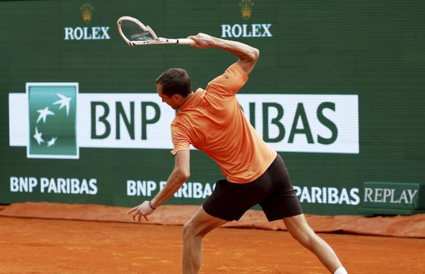 Daniil Medvedev și-a aflat pedeapsa, după ce a distrus o rachetă în uluitoarea partidă de la Monte Carlo
