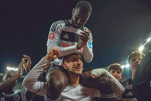 Cum s-au schimbat șansele la titlu, după recitalul lui U Cluj + Remontada epică: la câte puncte erau ardelenii de olteni în etapa #13