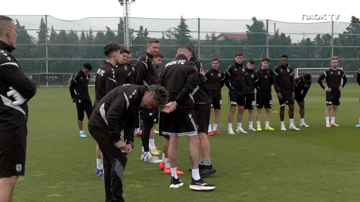 Emoție pură » Imagini de la antrenamentul lui Răzvan Lucescu: cum l-au primit fotbaliștii lui PAOK