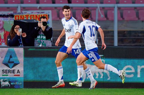 Nico Paz și Jacobo Ramon, foști juniori ai lui Real Madrid, s-au remarcat la Como în acest sezon, ambii având clauze de răscumpărare în favoarea clubului blanco / Foto: Imago