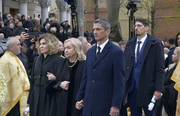 Gest de maximă eleganță » Scrisoare deschisă a familiei lui Mircea Lucescu: „Am simțit ceva ce nu credeam posibil”