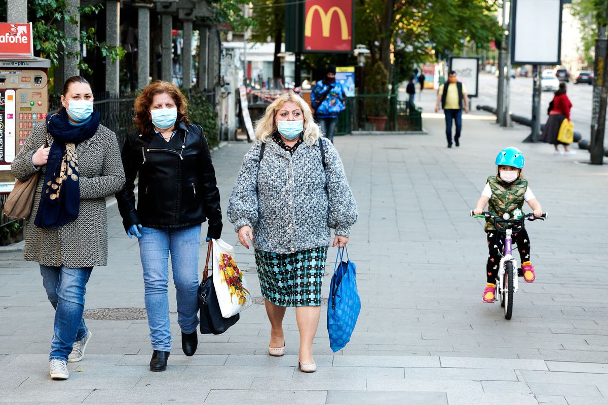 Ministerul Sănătății, anunț de ultimă oră: verificarea temperaturii este obligatorie în toate spațiile închise!