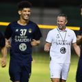 Laurențiu Reghecampf e în pericol să fie dat afară de saudiții de la Al Ahli. Sursă foto: twitter.com/alahli_fc