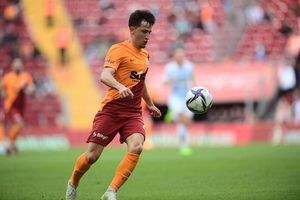 Ce a spus Victor Becali despre posibila întoarcere a lui Moruțan la FCSB: „Mai clar de atât nu se poate”