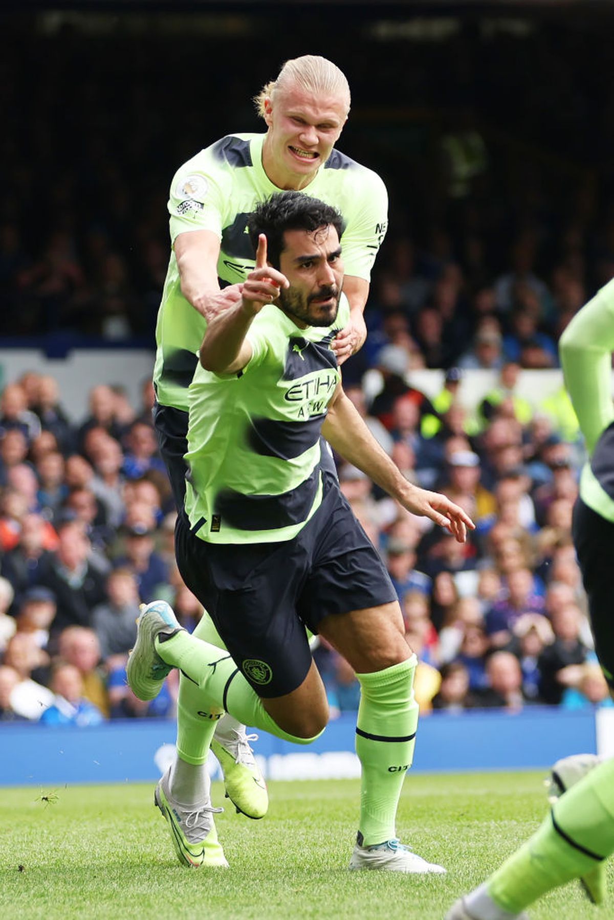 Manchester City a făcut încă un pas spre apărarea titlului în Premier League » Gundogan, prestație de virtuoz contra lui Everton