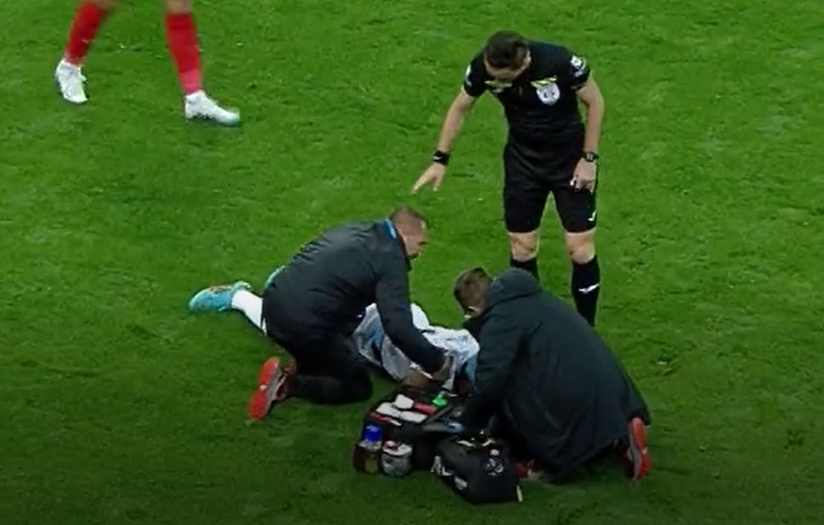 Accidentare Braun în FCSB - CFR Cluj / FOTO: Capturi TV @Digi Sport 1